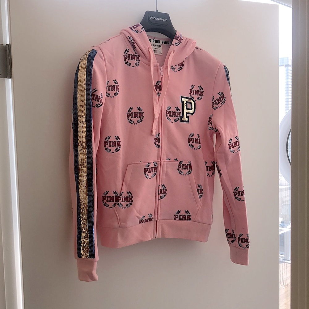 NWOT PINK Victoria’s Secret Logo Hoodie, S